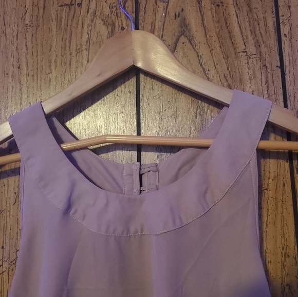 BKE Ruffle Back Top - XS - Picture 3 of 6